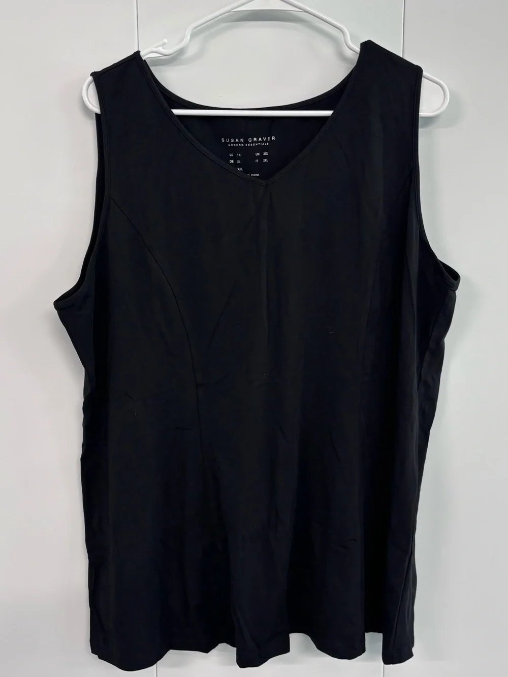 Susan Graver Tank Top Womens Size 1X  Black Liquid Knit Stretch Relaxed Comfort